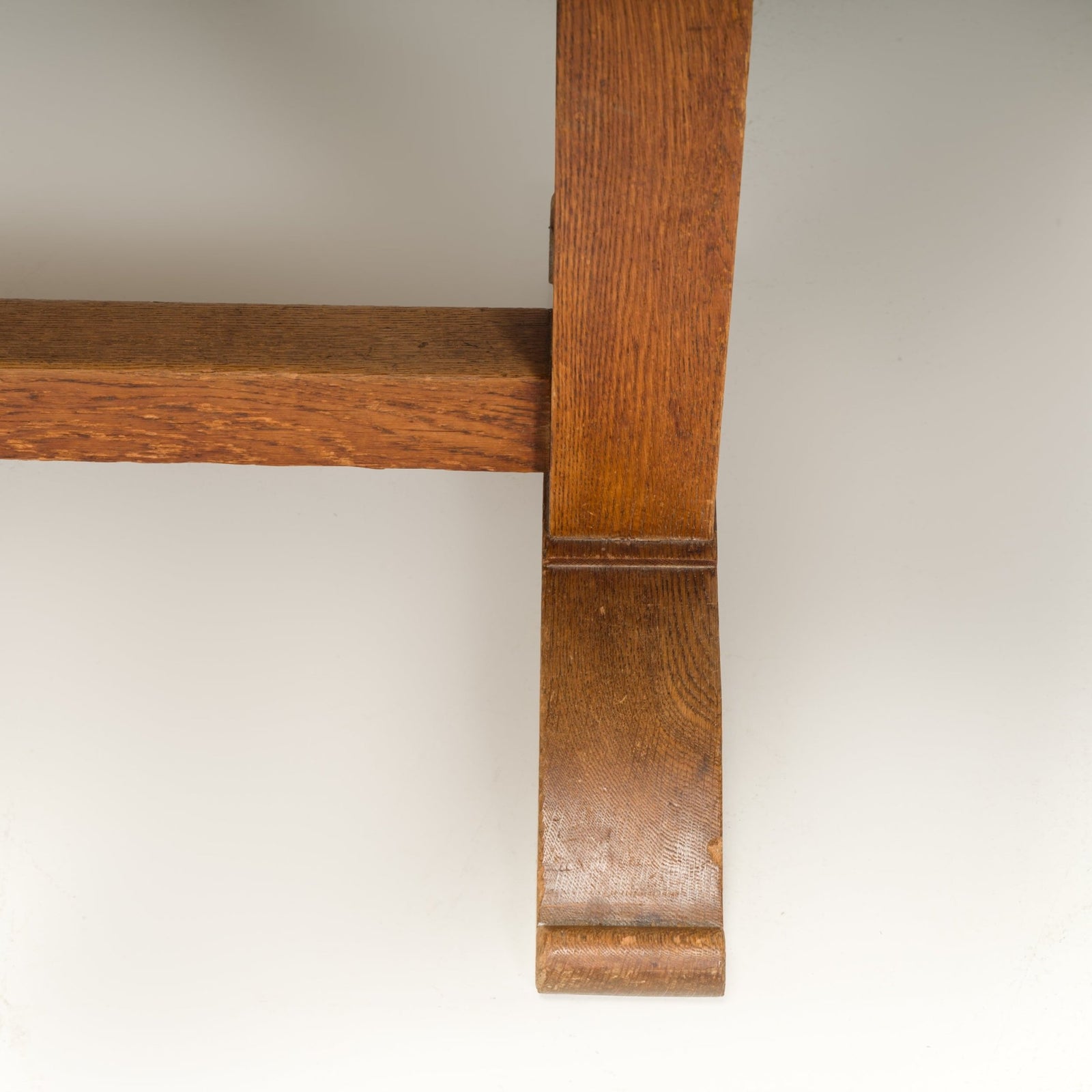 Arts & Crafts Style Refectory Wooden Rectangular Dining Table - REHAUS - Bespoke
