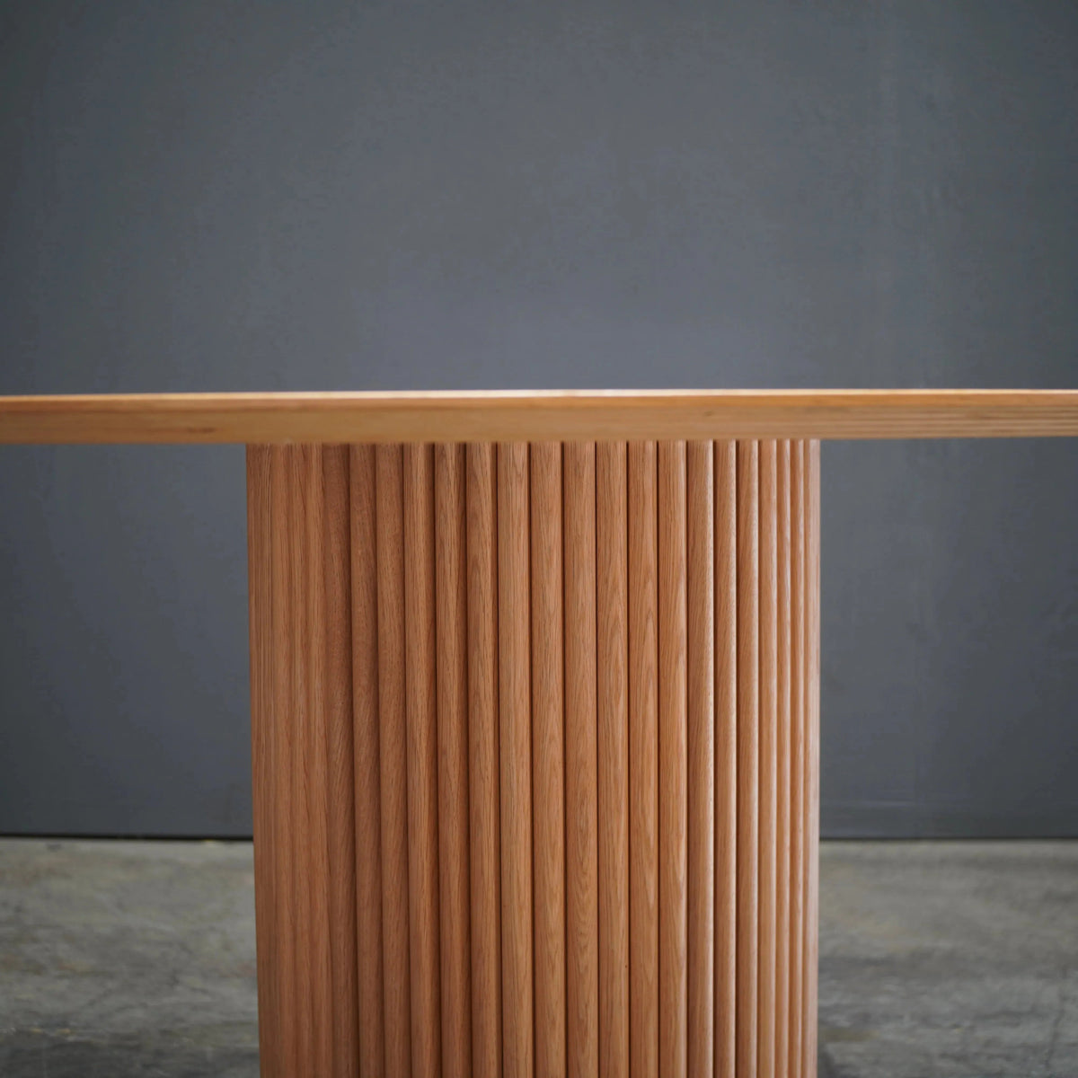 Asplund Oak Palais Royal Dining table by Anya Sebton and Eva Lilja Lowenheilm - REHAUS - Asplund