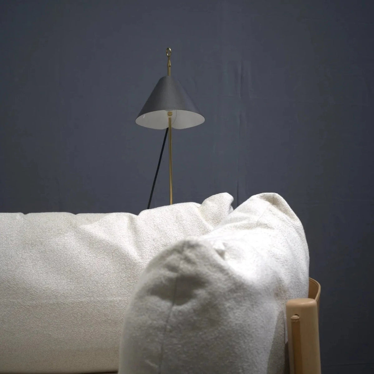Azucena Monachella Floor Lamp by Luigi Caccia Dominioni - REHAUS - Azucena