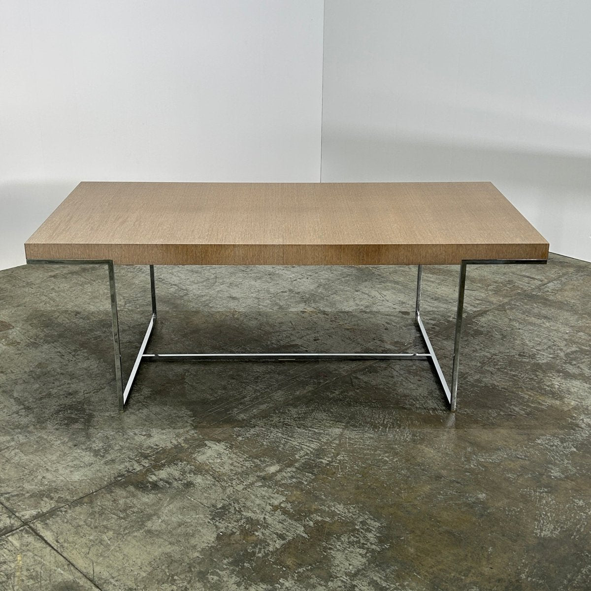B&B Italia Athos Dining Table by Paolo Piva @ REHAUS