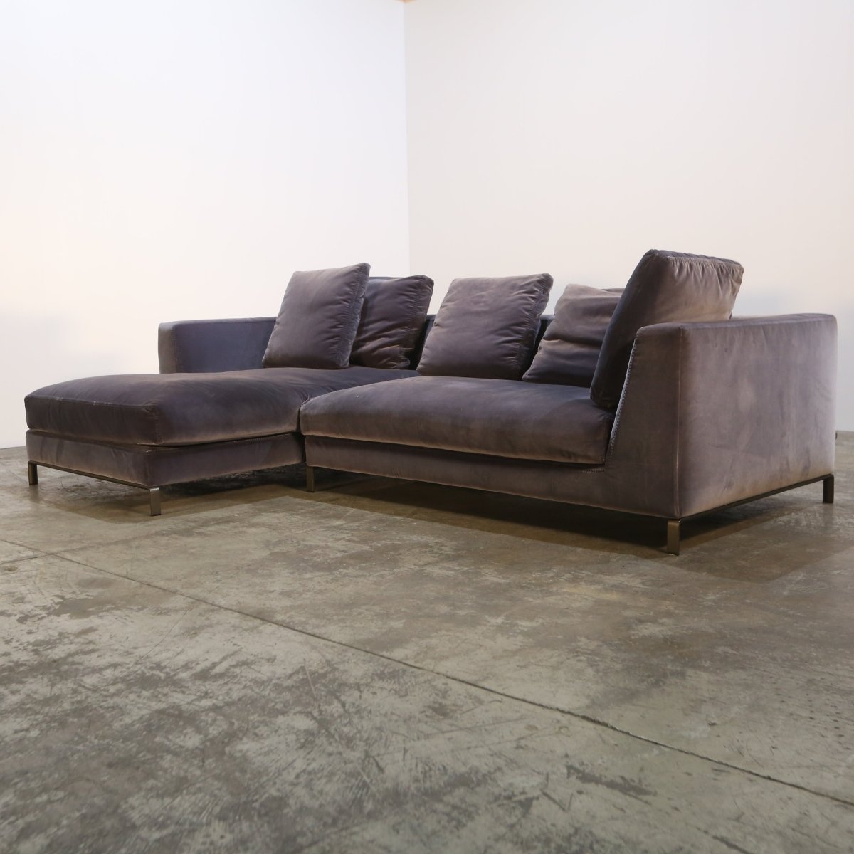 B&B Italia Blue Ray Modular Sofa by Antonio Citterio @ REHAUS