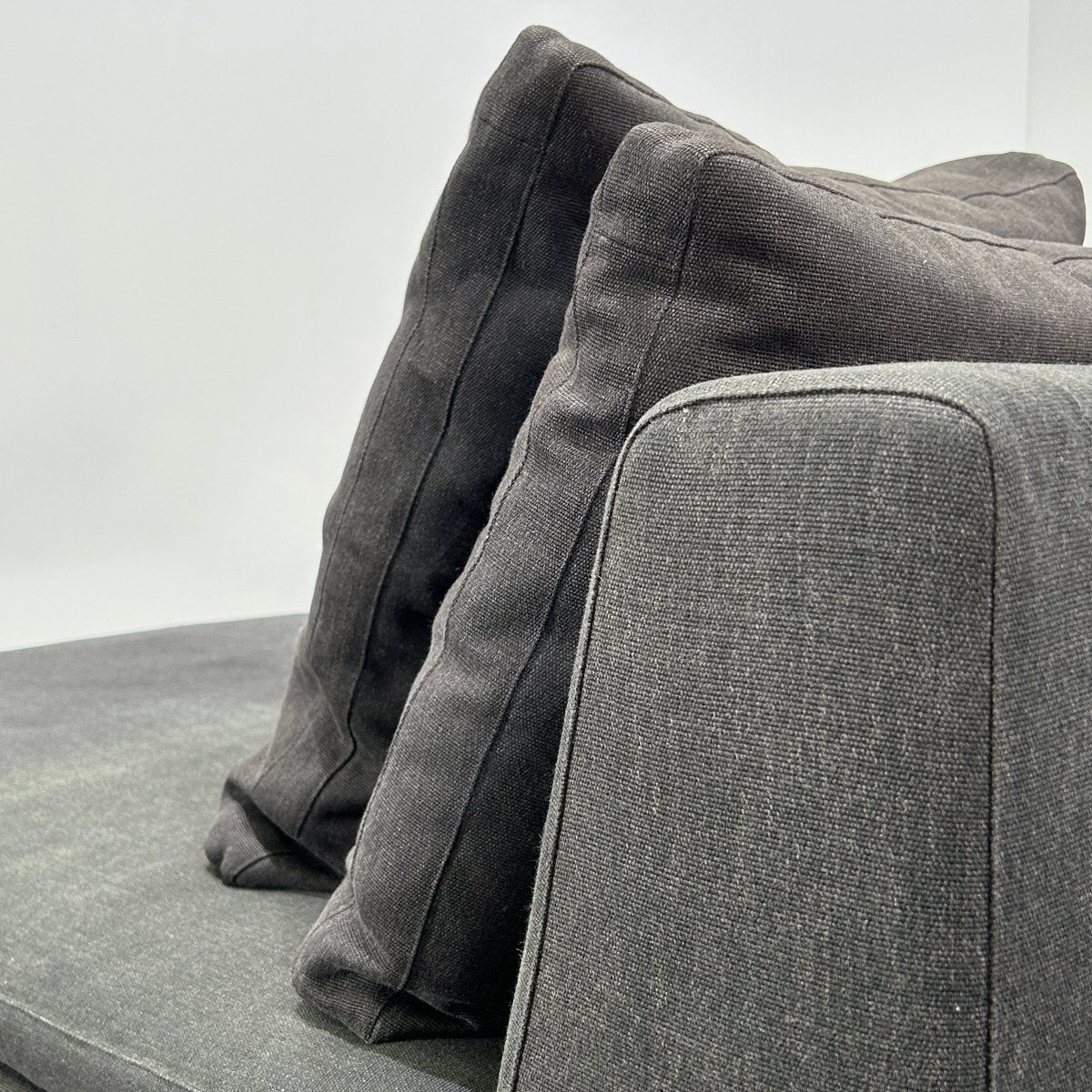 B&B Italia Charles Chaise Longue by Antonio Citterio @ REHAUS