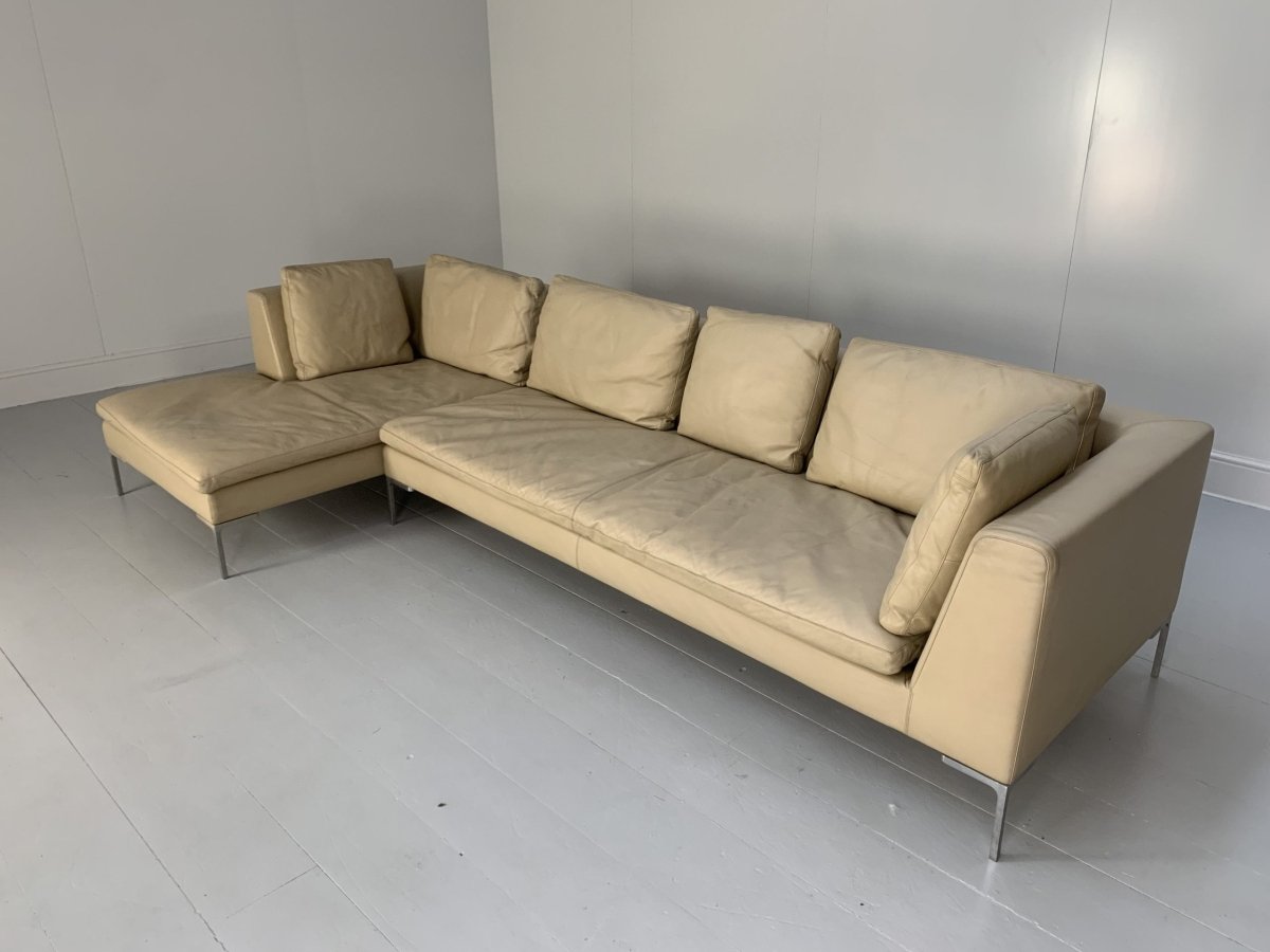 B&B Italia Charles L - Shape Sofa - In Cream Koto Leather @ REHAUS