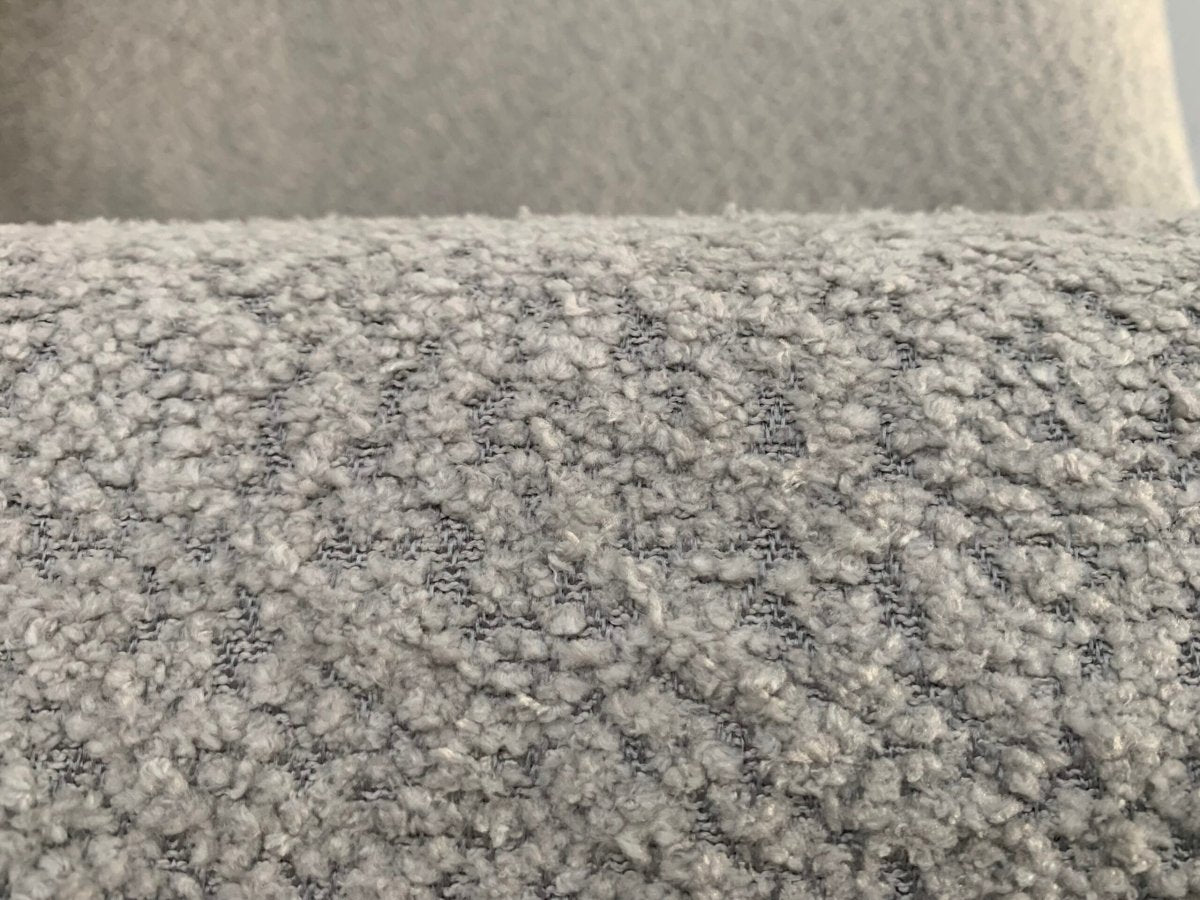B&B Italia Charles L - Shape Sofa - In Dark Grey Boucle @ REHAUS