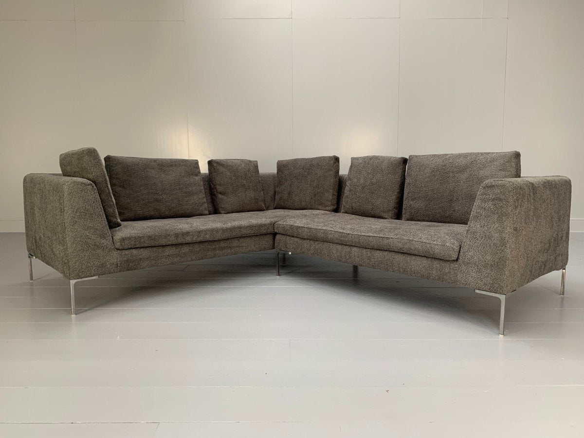 B&B Italia Charles L - Shape Sofa - In Dark Grey Boucle @ REHAUS