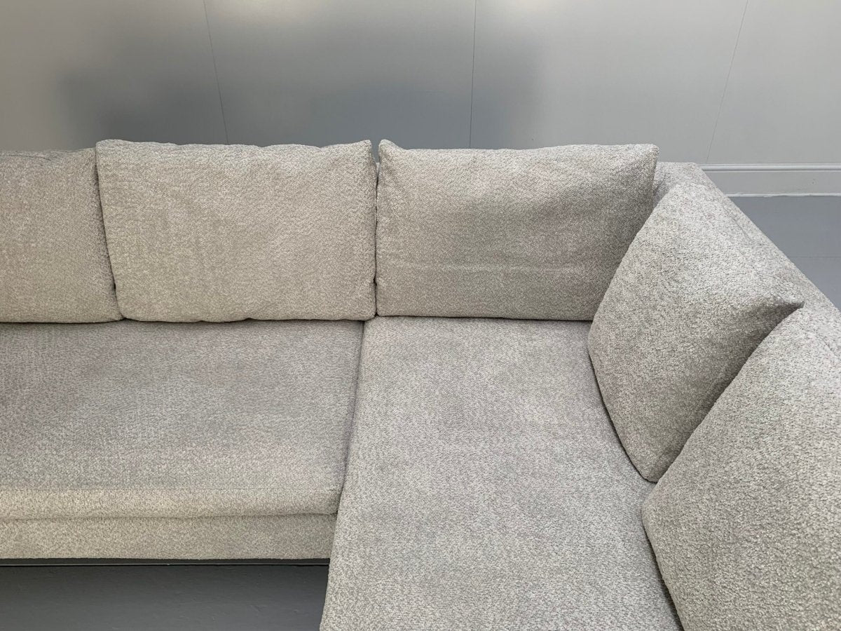 B&B Italia Charles L - Shape Sofa - In Pale Grey Boucle @ REHAUS