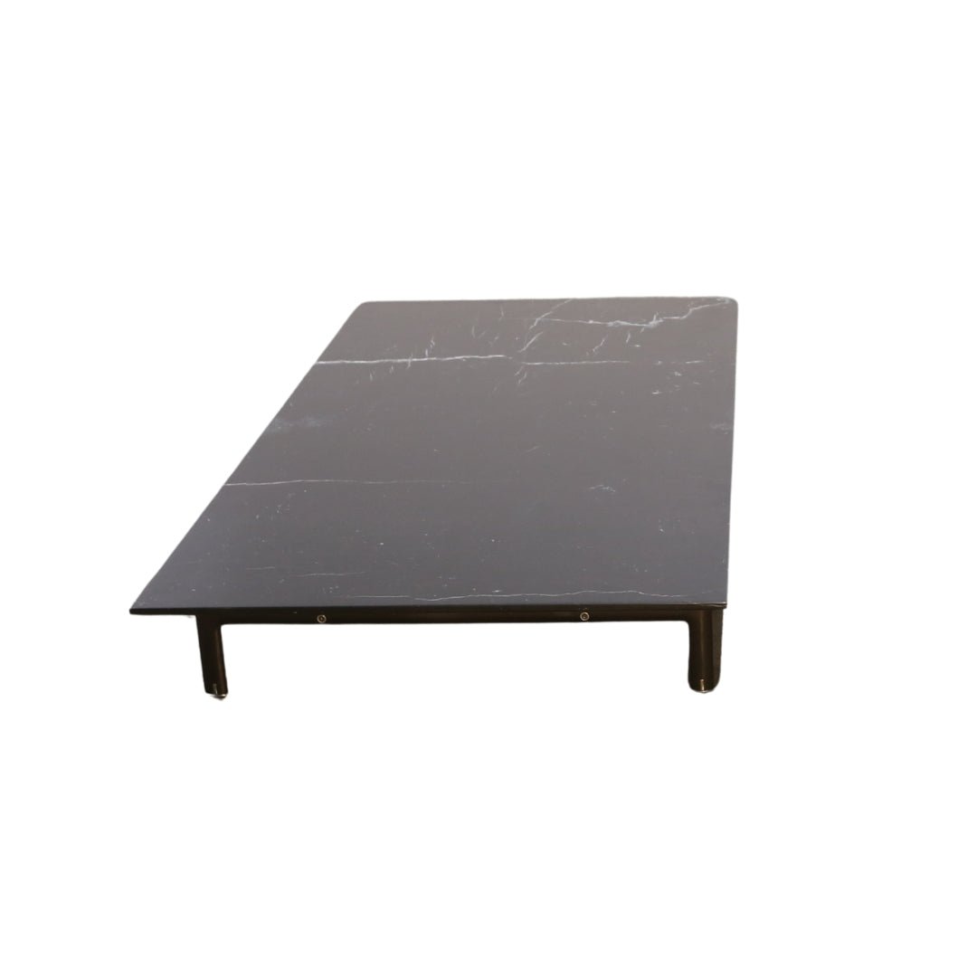 B&B Italia Diesis Low Table by Antonio Citterio & Paolo Nava @ REHAUS