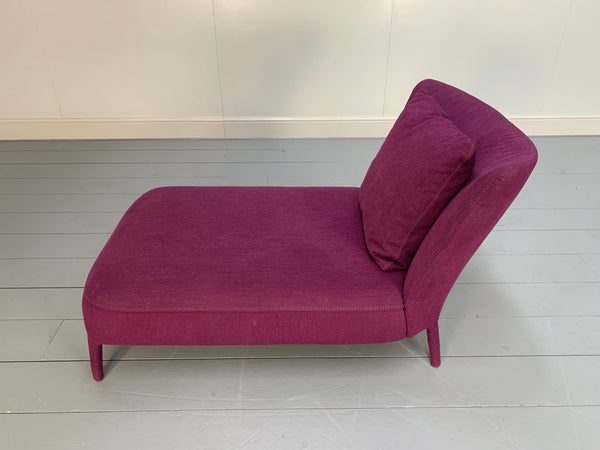 B&B Italia Febo Chaise Longue Sofa in Violet Enia Chenille @ REHAUS
