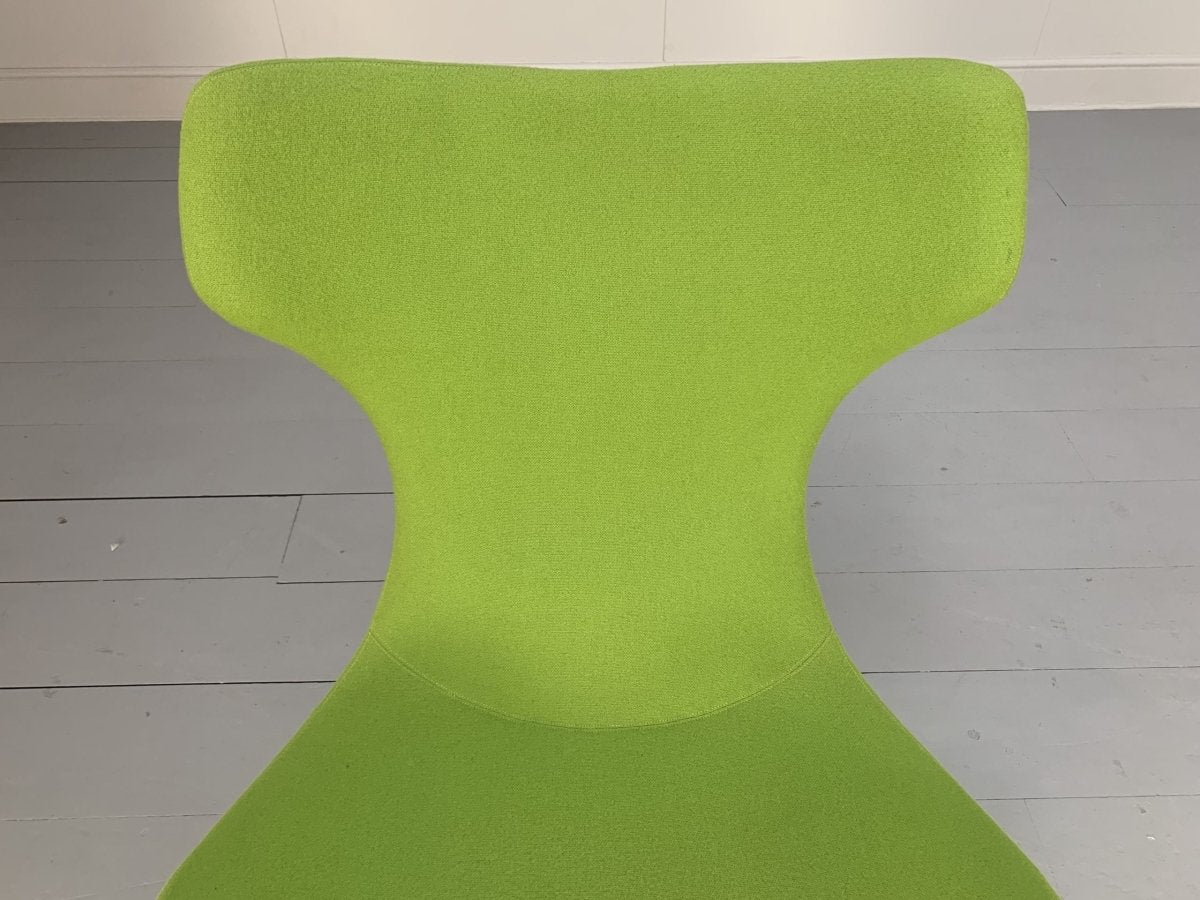 B&B Italia Grande Papilio Armchair - In Green Ego Wool @ REHAUS