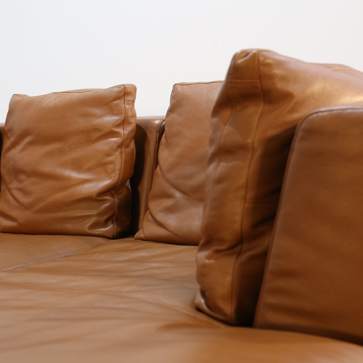 B&B Italia Leather Charles Chaise Longue Sofa by Antonio Citterio @ REHAUS