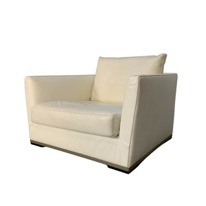 B&B Italia Maxalto Apta Armchair - In White Gamma Leather @ REHAUS