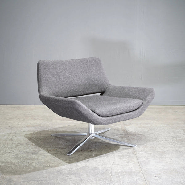 B&B Italia Metropolitan Armchair by Jeffrey Bernett with Charcoal Grey Fabric Upholstery - REHAUS - B&B Italia