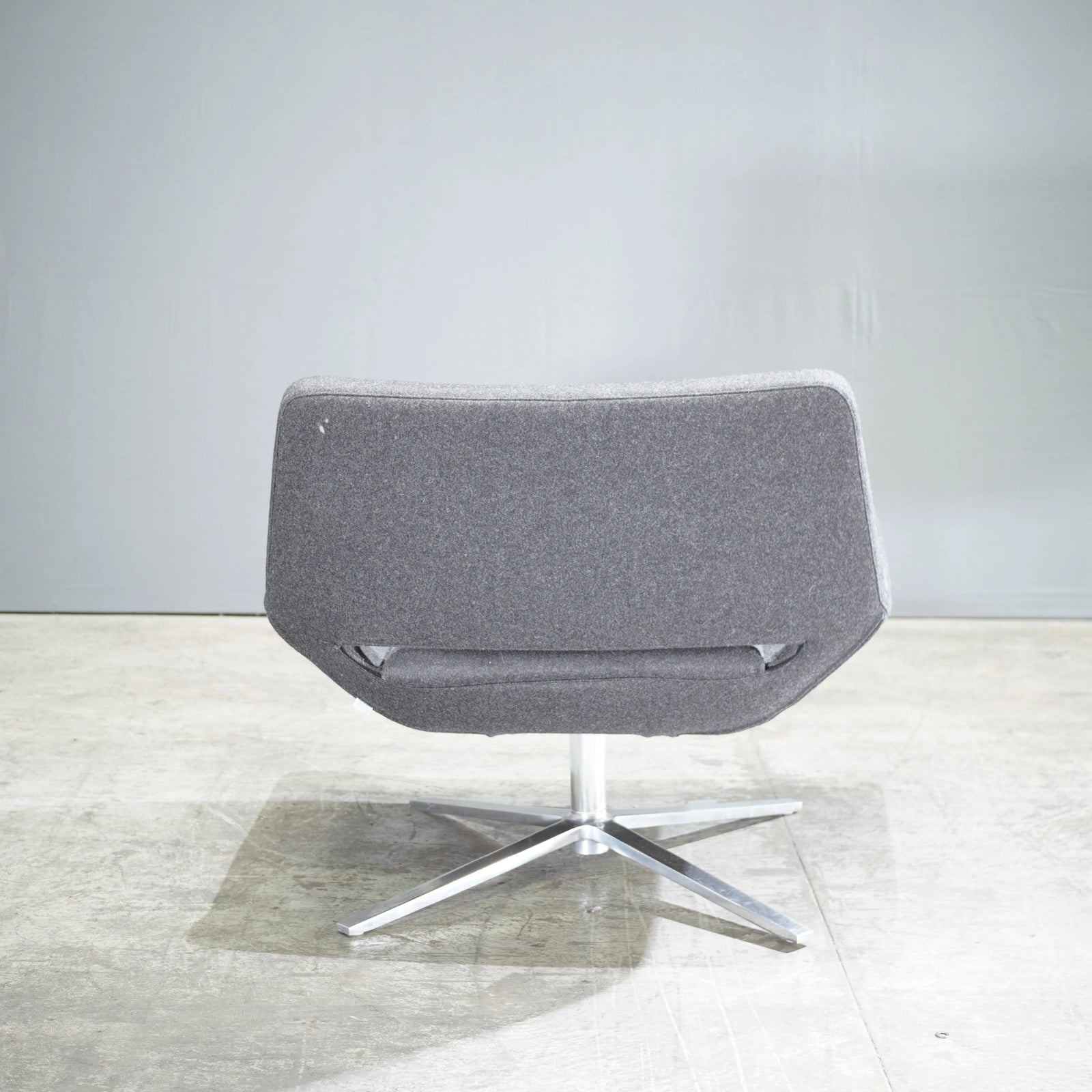 B&B Italia Metropolitan Armchair by Jeffrey Bernett with Charcoal Grey Fabric Upholstery - REHAUS - B&B Italia