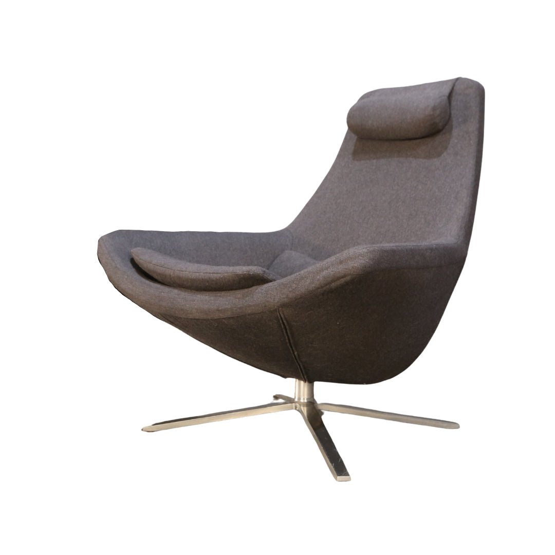 B&B Italia Metropolitan High Back Lounge Chair @ REHAUS