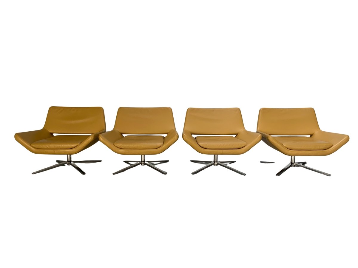 B&B Italia Metropolitan ME84 Armchairs - In Tan Gamma Leather, Set of 4 @ REHAUS