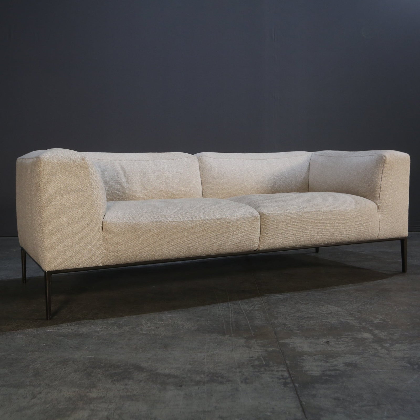 B&B Italia Michel Effe Sofa @ REHAUS