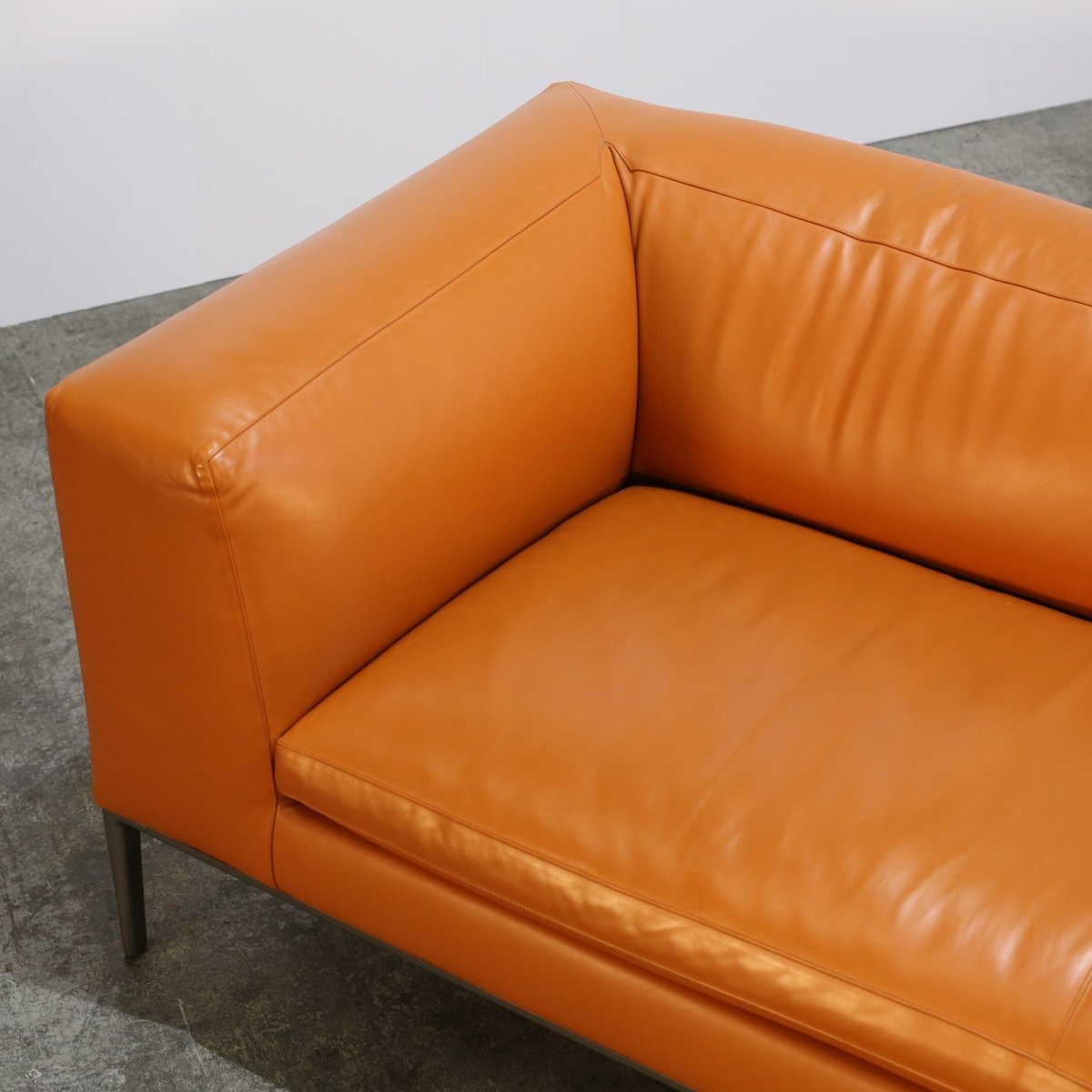 B&B Italia Orange Leather Michel Sofa by Antonio Citterio @ REHAUS