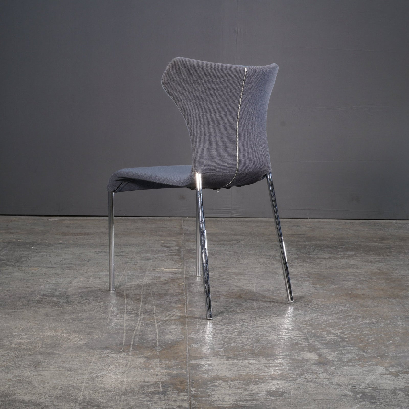 B&B Italia Papilio Gray Dining Chair by Naoto Fukasawa @ REHAUS