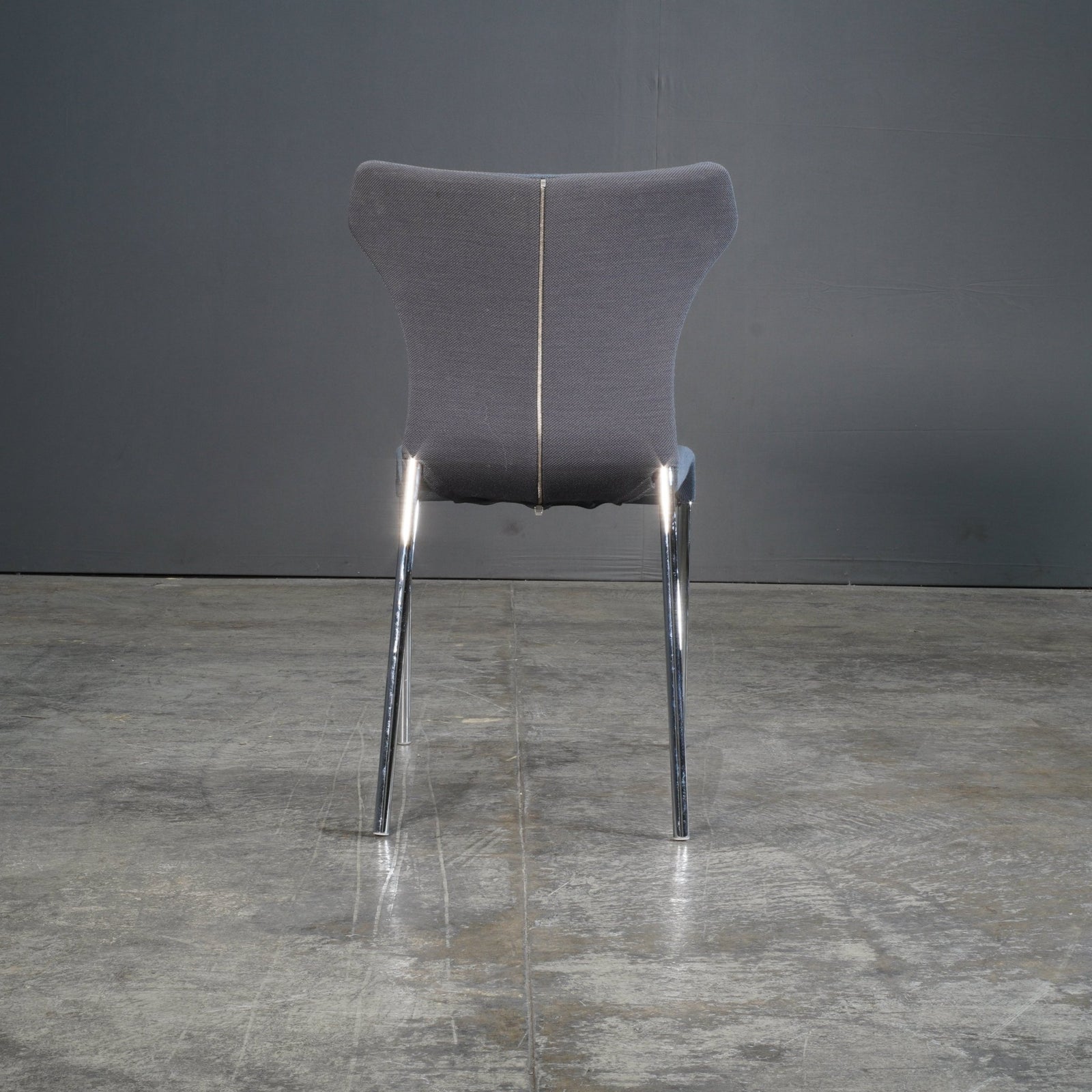 B&B Italia Papilio Gray Dining Chair by Naoto Fukasawa @ REHAUS