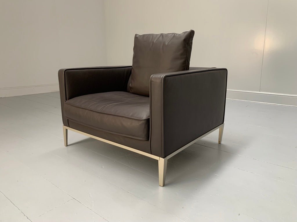 B&B Italia Simpliciter Large Armchair - In Gamma Dark - Brown Leather @ REHAUS
