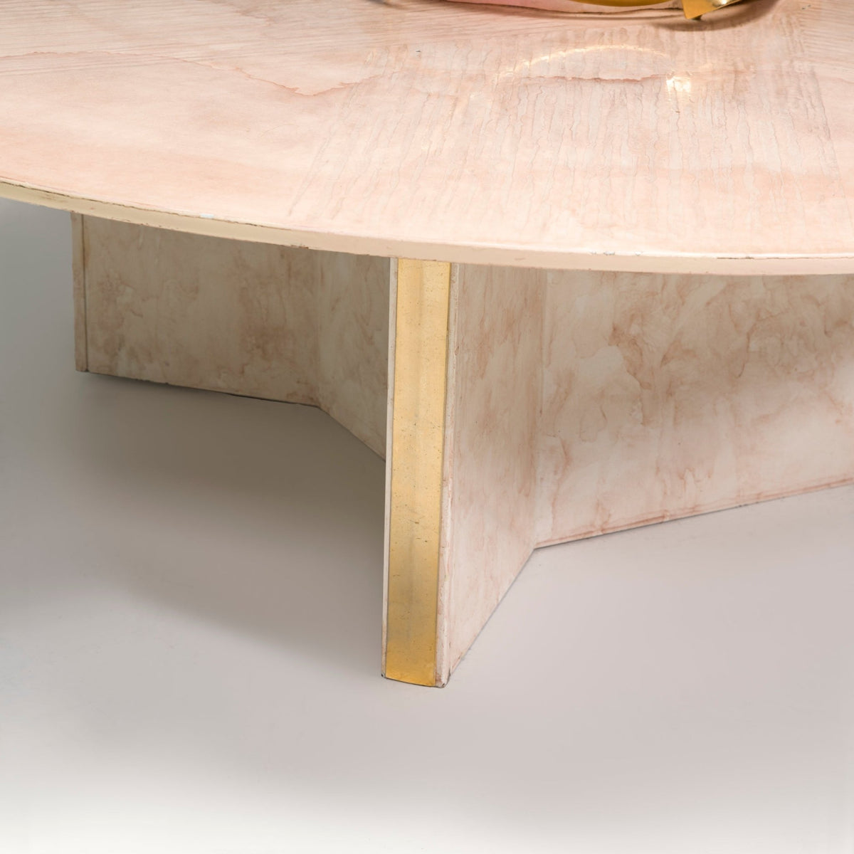 Belgium Marc D'haenens Pink Round Coffee Table, Quartz and Brass - REHAUS - Marc D'haenens