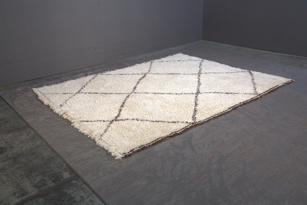 Berber Moroccan Rug @ REHAUS
