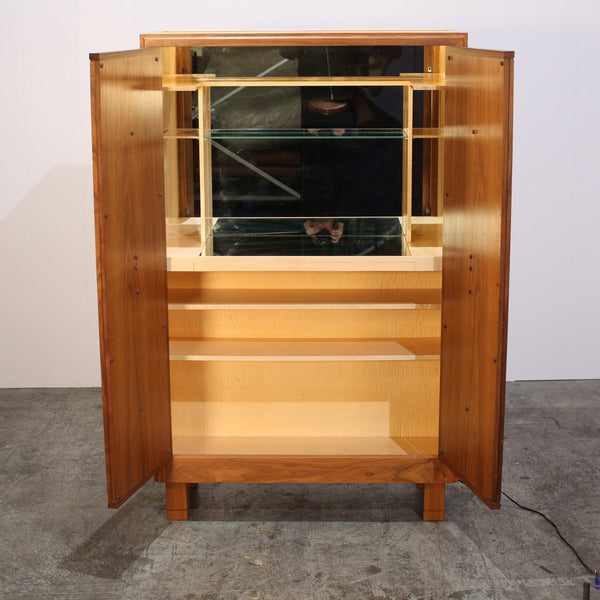 Bespoke Wooden Drinks Cabinet @ REHAUS
