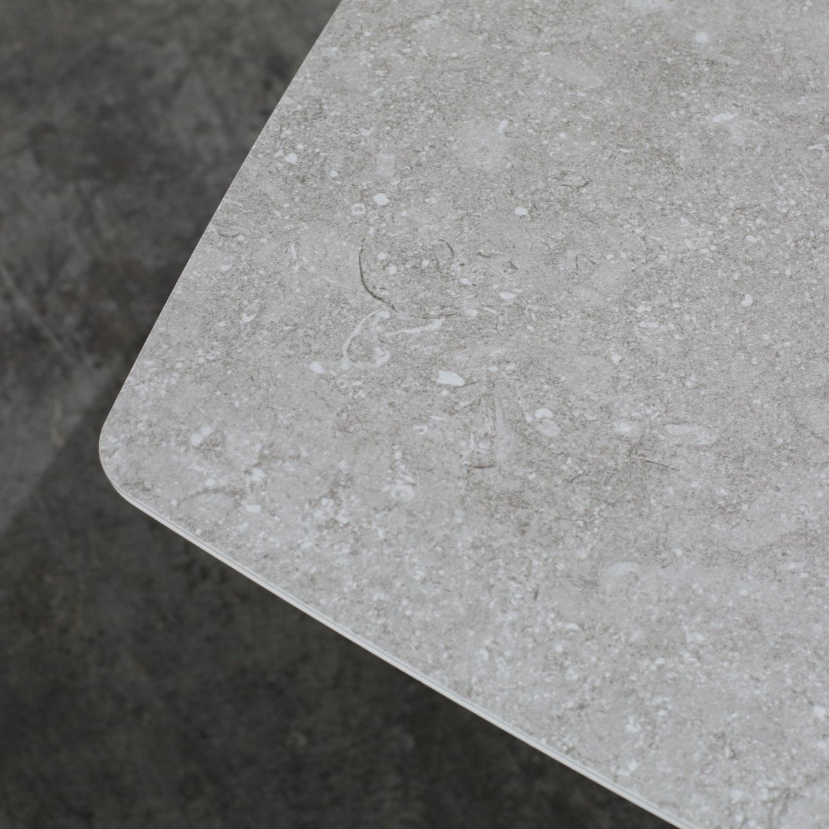 BoConcept Alicante Dining Table by ARDE @ REHAUS