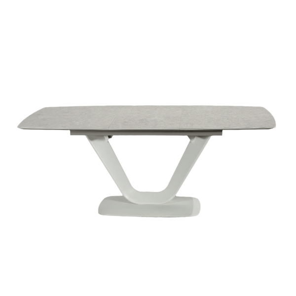 BoConcept Alicante Dining Table by ARDE @ REHAUS