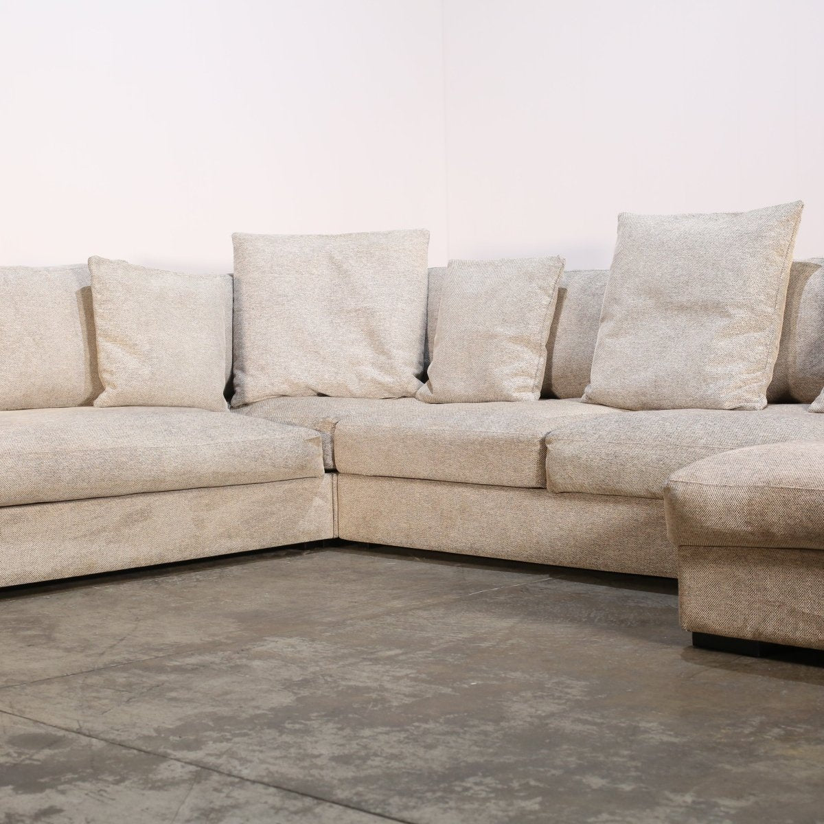 BoConcept Cenova Corner Sofa @ REHAUS