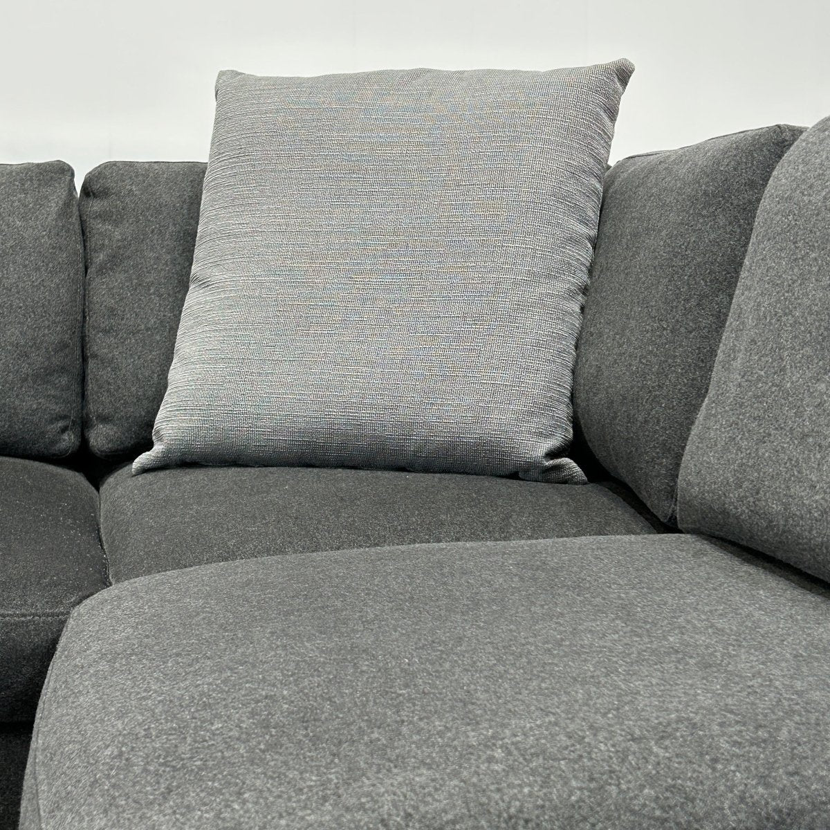 BoConcept Grey Corner Sofa @ REHAUS