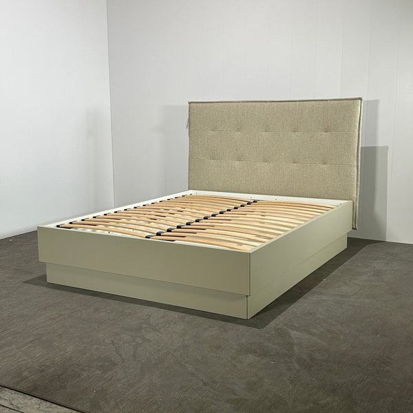 BoConcept Lugano Storage Bed @ REHAUS