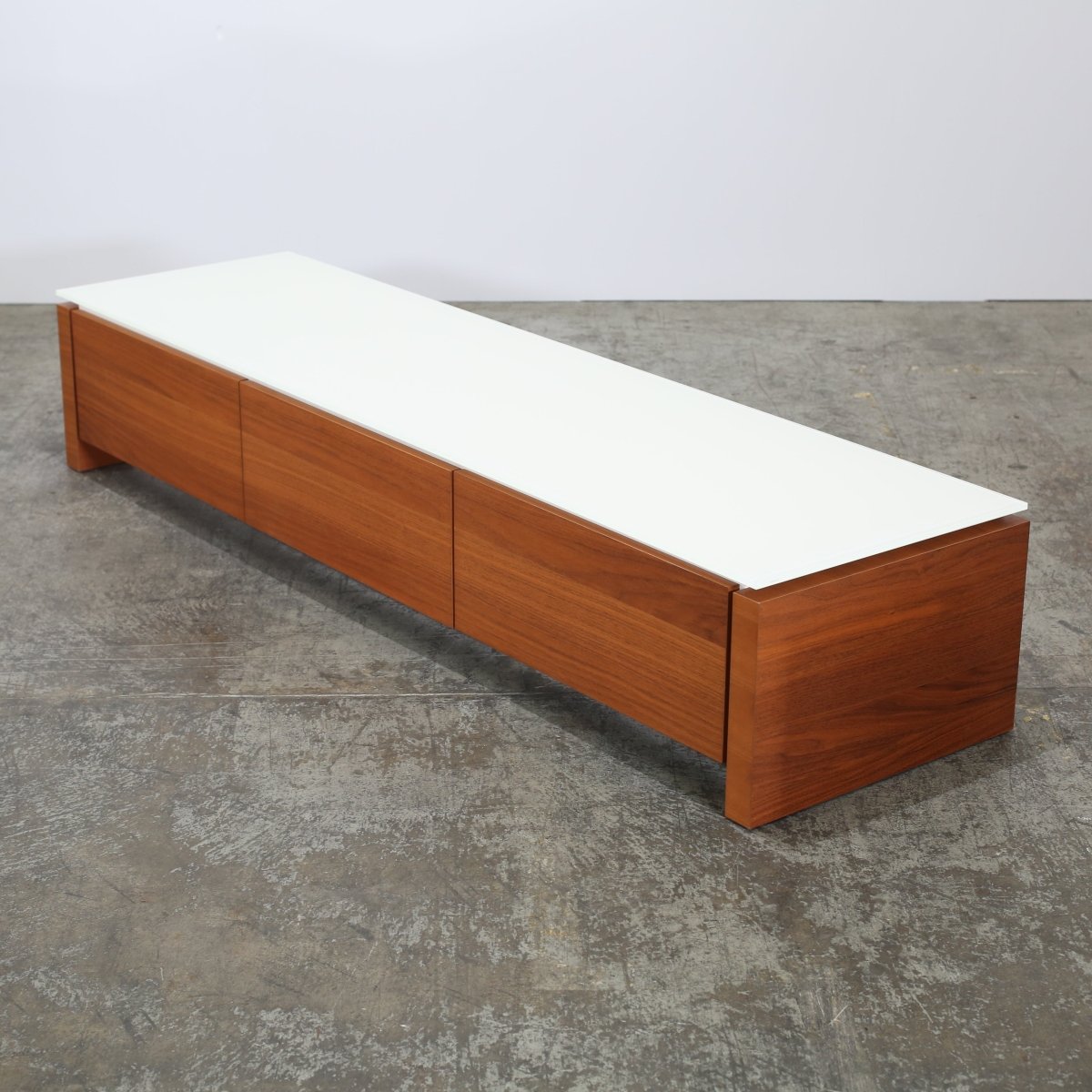 Calligaris Mag Media Unit @ REHAUS