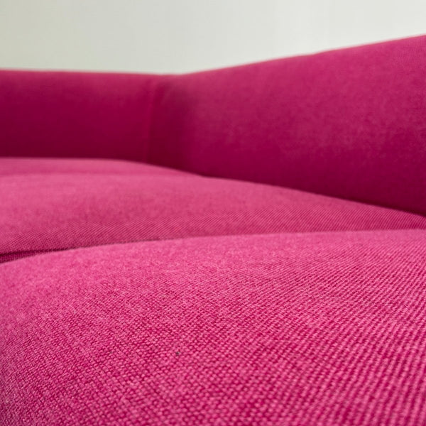 Cappellini Elan Sofa by Jasper Morrison @ REHAUS