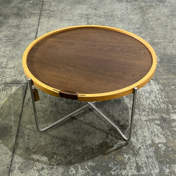 Carl Hansen & Son CH417 Tray Table by Hans J. Wegner @ REHAUS