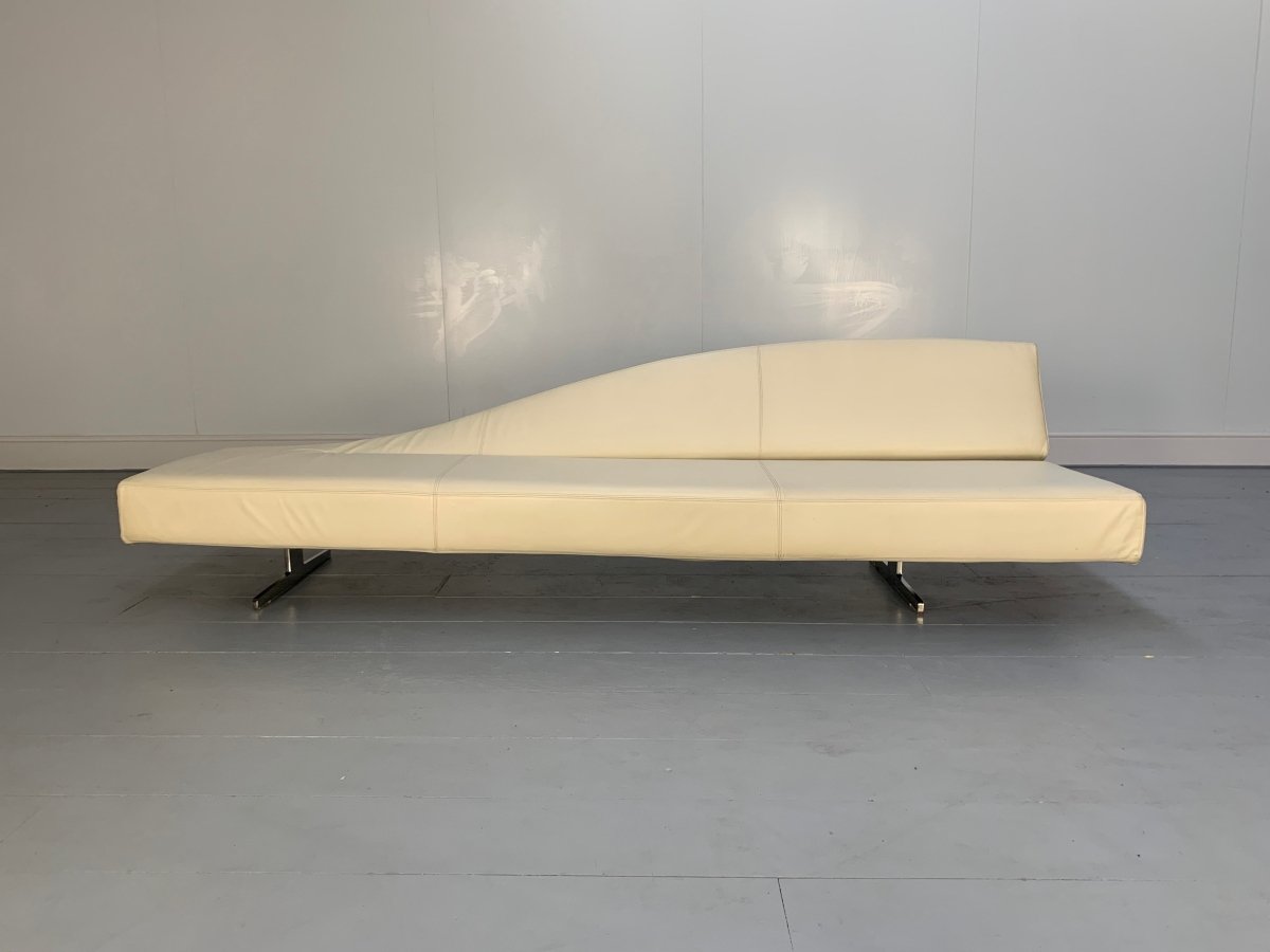 Cassina Aspen Sofa - In Ivory Pelle Leather @ REHAUS