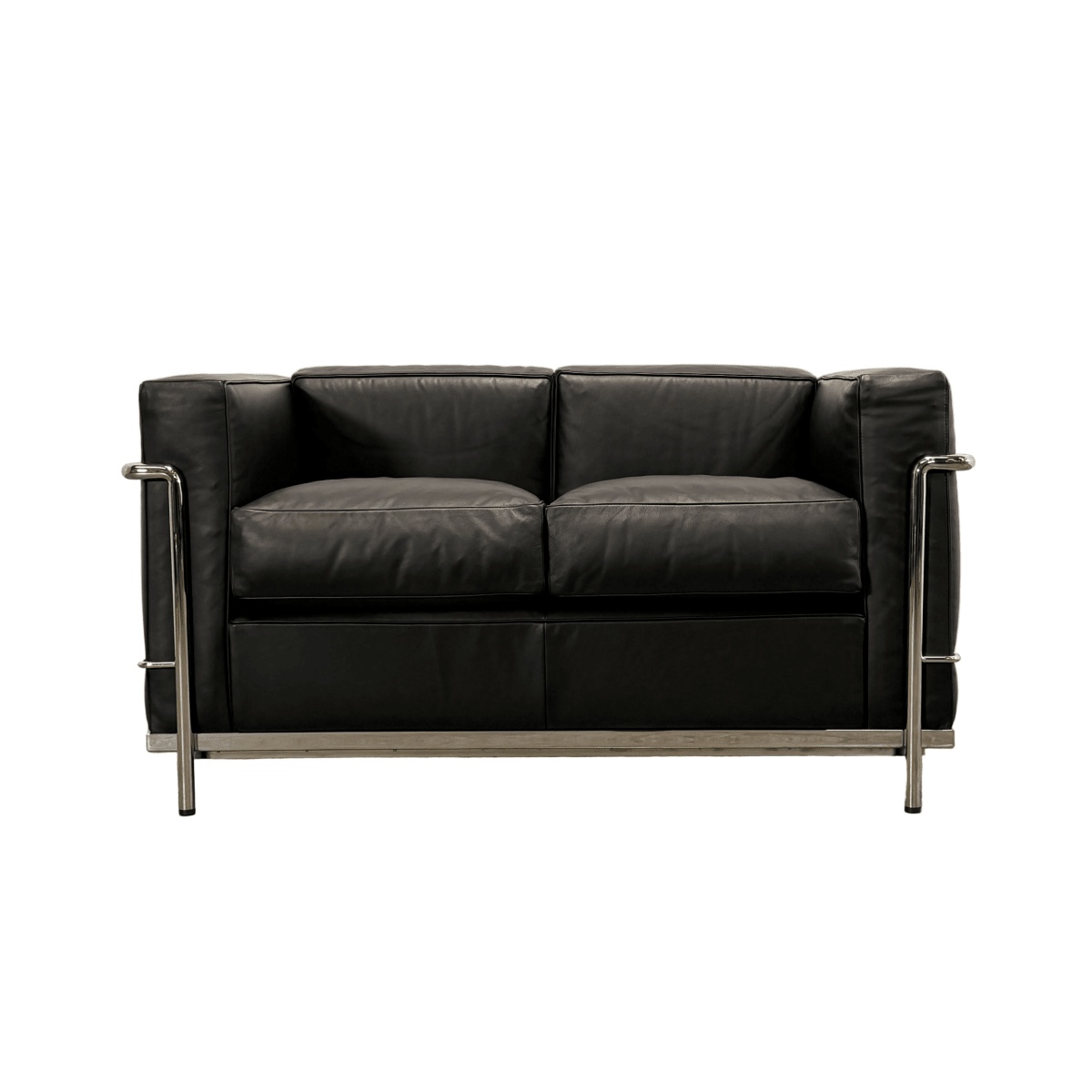 Cassina Fauteuil Grand Confort Petit Modele 2 by LeCorbusier, Pierre Jeanneret and Charlotte Perriand @ REHAUS