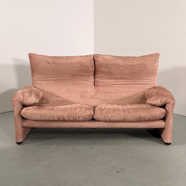 Cassina Maralunga Two Seater Sofa by Vico Magistretti @ REHAUS