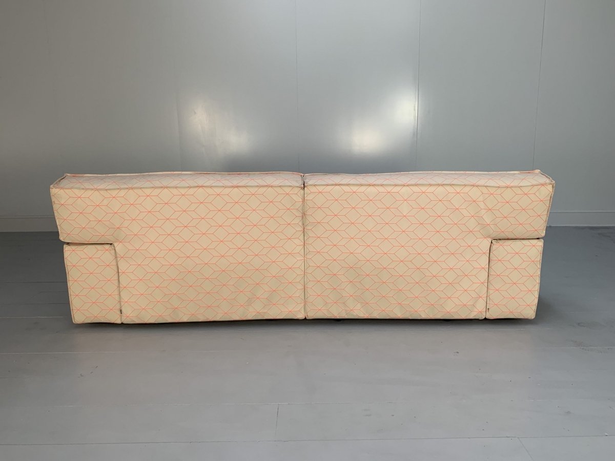 Cassina MyWorld 4 - Seat Sectional Sofa - In Geometric - Print Canvas @ REHAUS