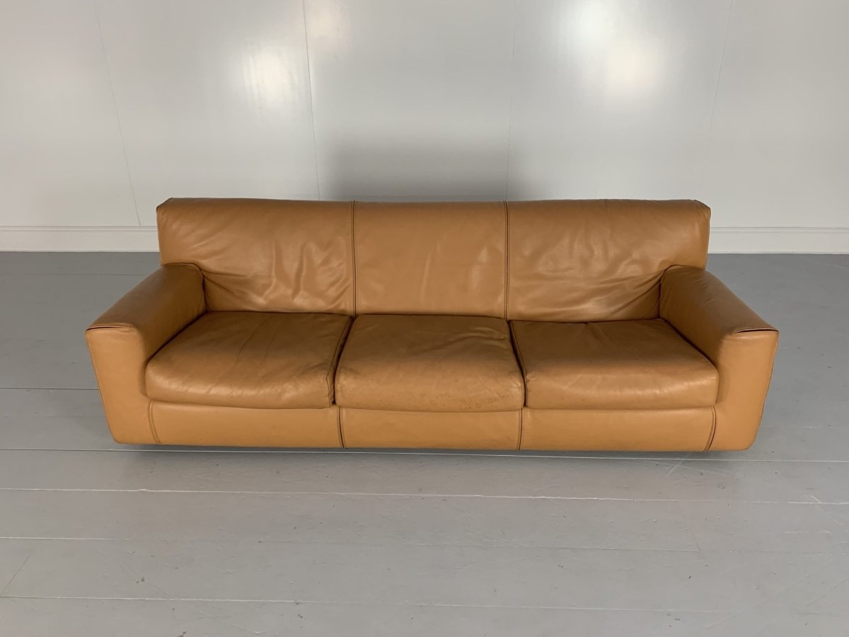 Cassina Sofa & 2 Armchairs - In Tan Brown Leather @ REHAUS