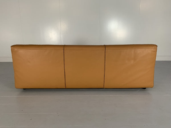 Cassina Sofa & 2 Armchairs - In Tan Brown Leather @ REHAUS