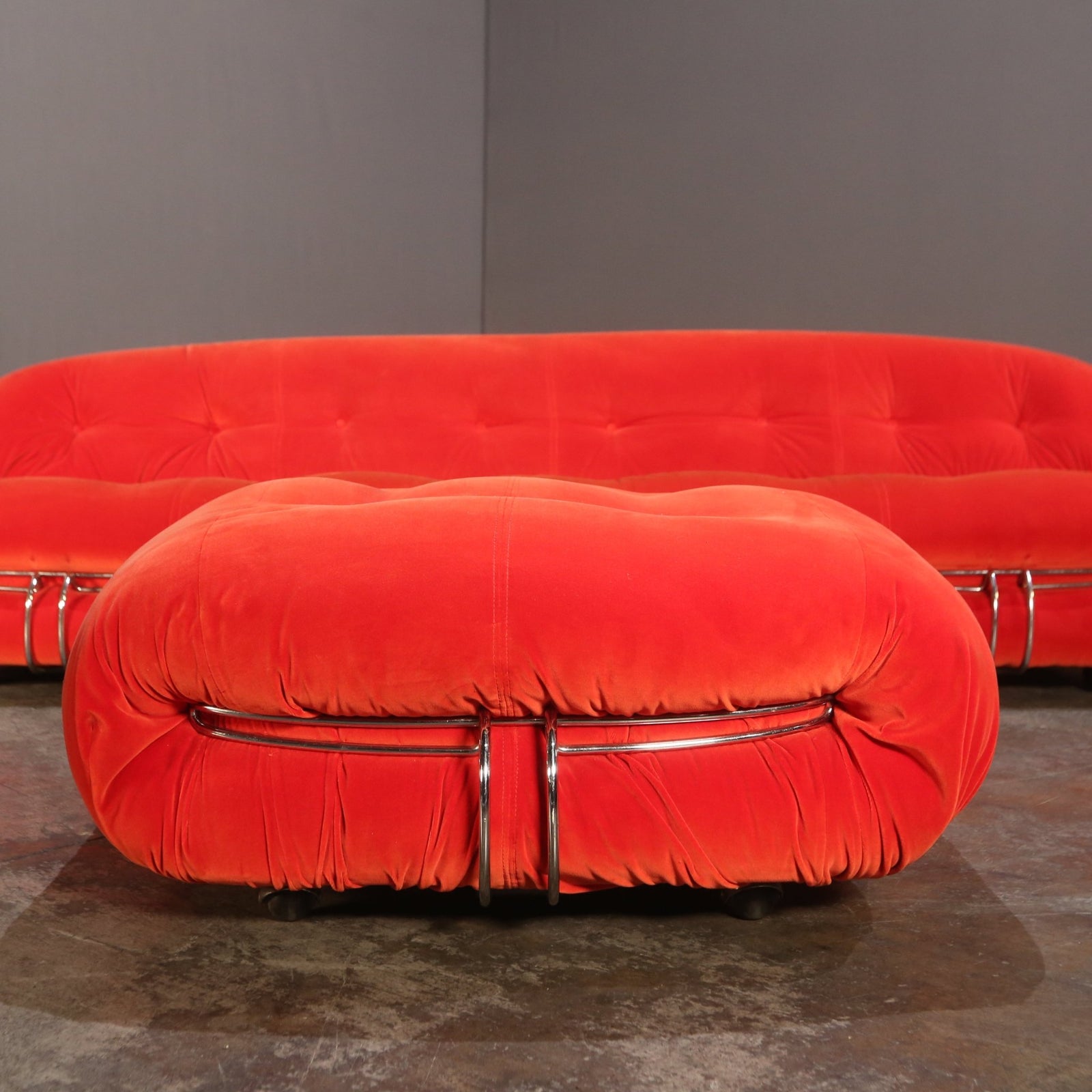 Cassina Soriana Ottoman by Afra & Tobia Scarpa @ REHAUS