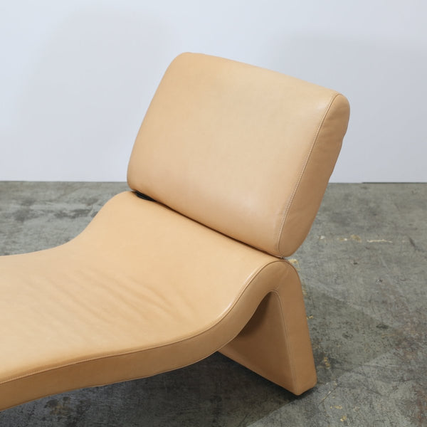 COR Onda Leather Chaise Longue @ REHAUS