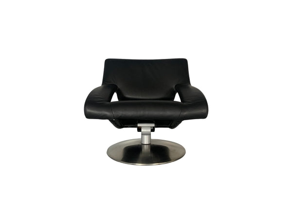 De Sede DS255/01 Armchair - In Black Leather @ REHAUS