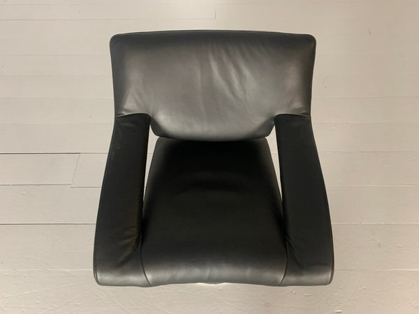 De Sede DS255/01 Armchair - In Black Leather @ REHAUS