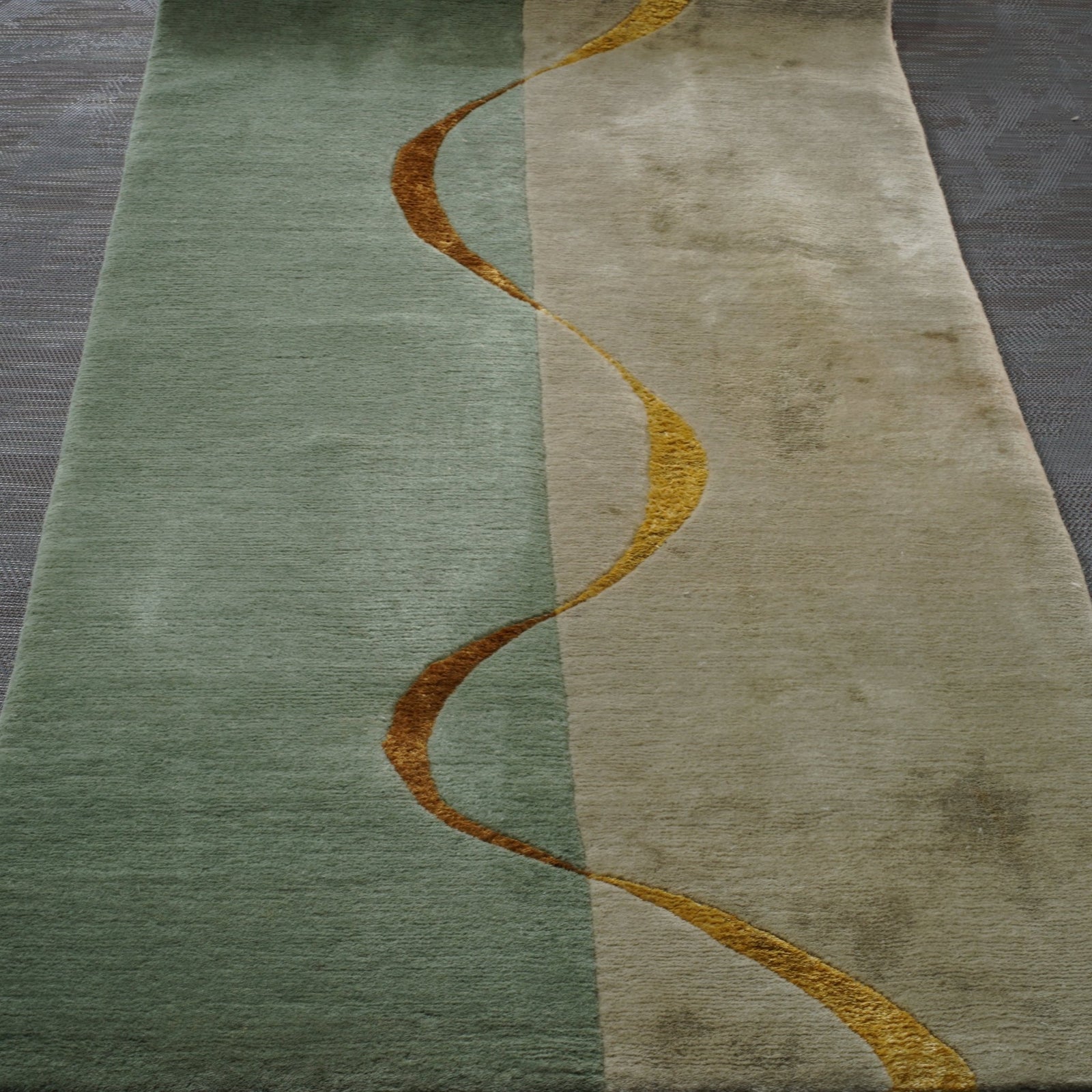 Deirdre Dyson Large Runner @ REHAUS