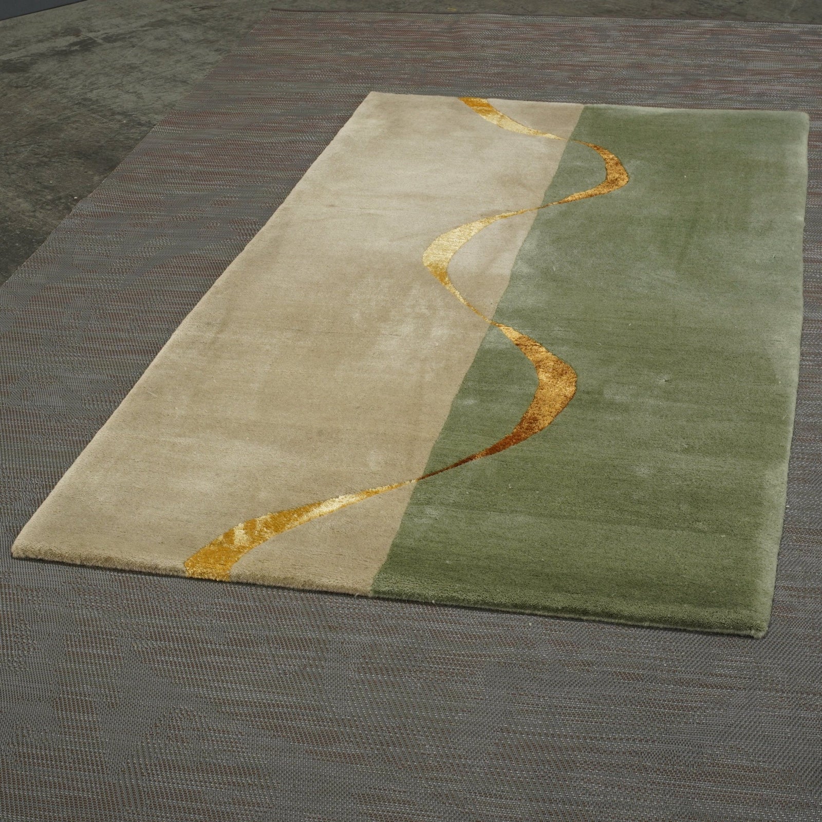 Deirdre Dyson Small Runner @ REHAUS