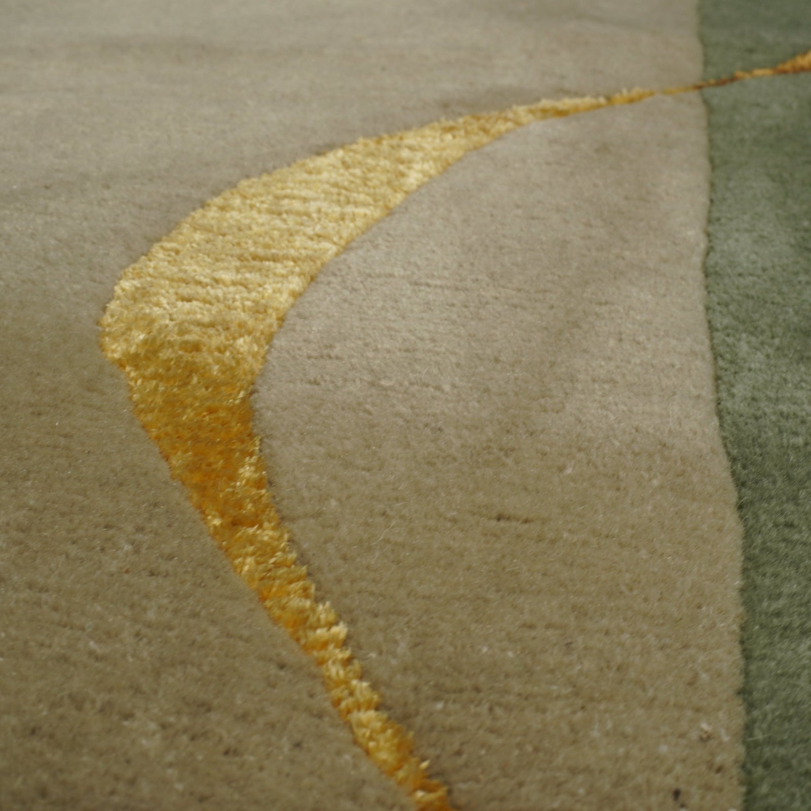 Deirdre Dyson Small Runner @ REHAUS