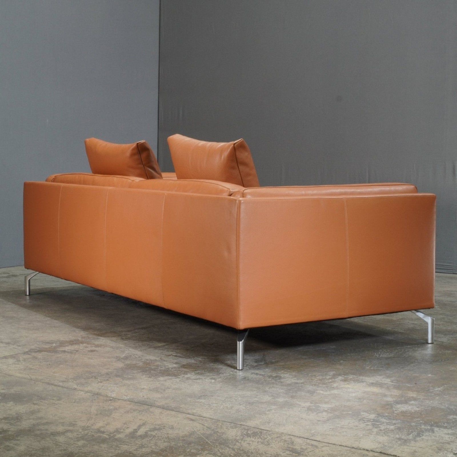Design Within Reach Como Leather Sofa by Soressi @ REHAUS
