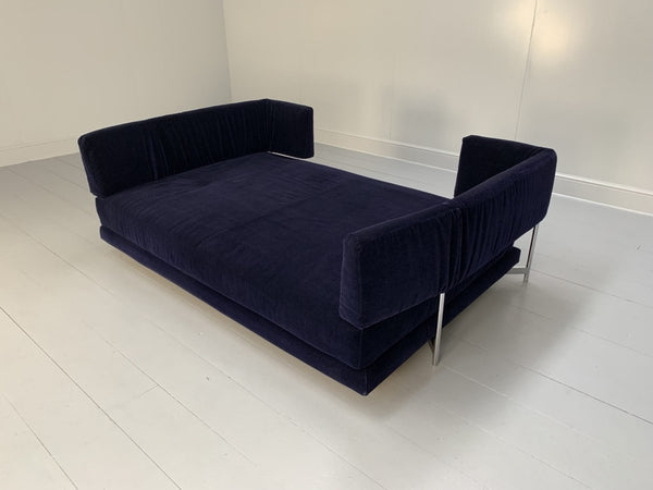 Edra L'Homme Et La Femme Daybed Sofa - In Navy Blue Mohair Velvet @ REHAUS